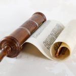 Braucht man für das Lesen der Megila Synagoge und Minyan?